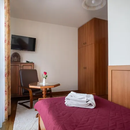 I Wzgorze Jerrego I Z Widokiem Na Gory