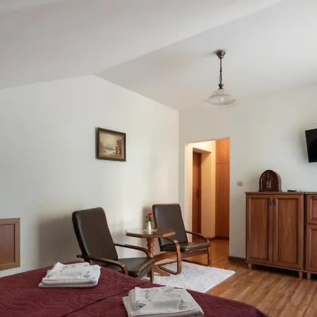 Willa I Wzgorze Jerrego Apartamenty I Pokoje Z Widokiem Na Gory