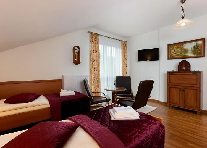 I Wzgorze Jerrego I Z Widokiem Na Gory Szczyrk