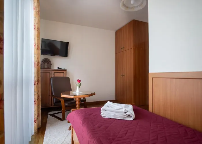 I Wzgorze Jerrego I Z Widokiem Na Gory