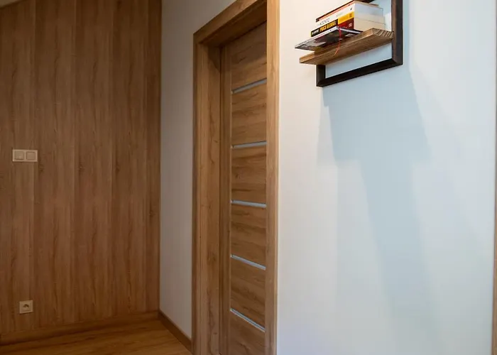 לינה וארוחת בוקר I Wzgorze Jerrego I Z Widokiem Na Gory שצ'צ'ירק