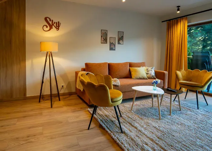 I Wzgorze Jerrego I Z Widokiem Na Gory Szczyrk